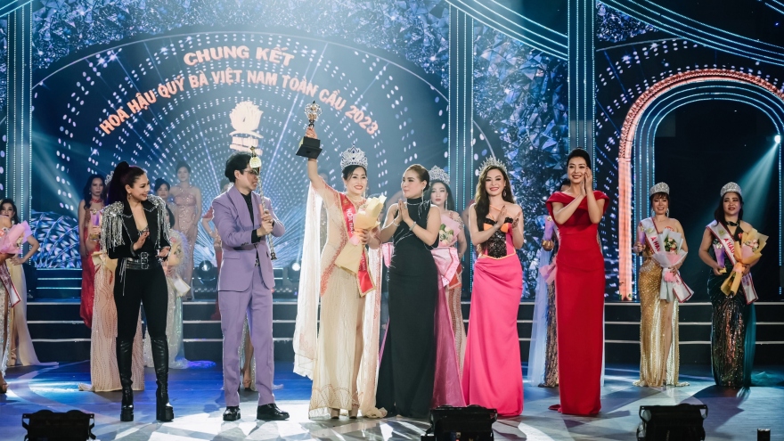 Hanoi businesswoman crowned Mrs Vietnam International Global 2023